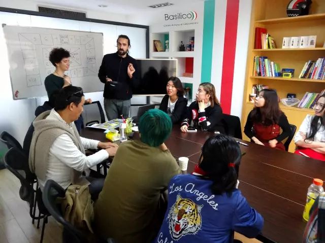 c8edd6388de6eacc80e563fcb216b62a.jpg d744a5f9621cf9de3f6ce684021a6e15.jpg