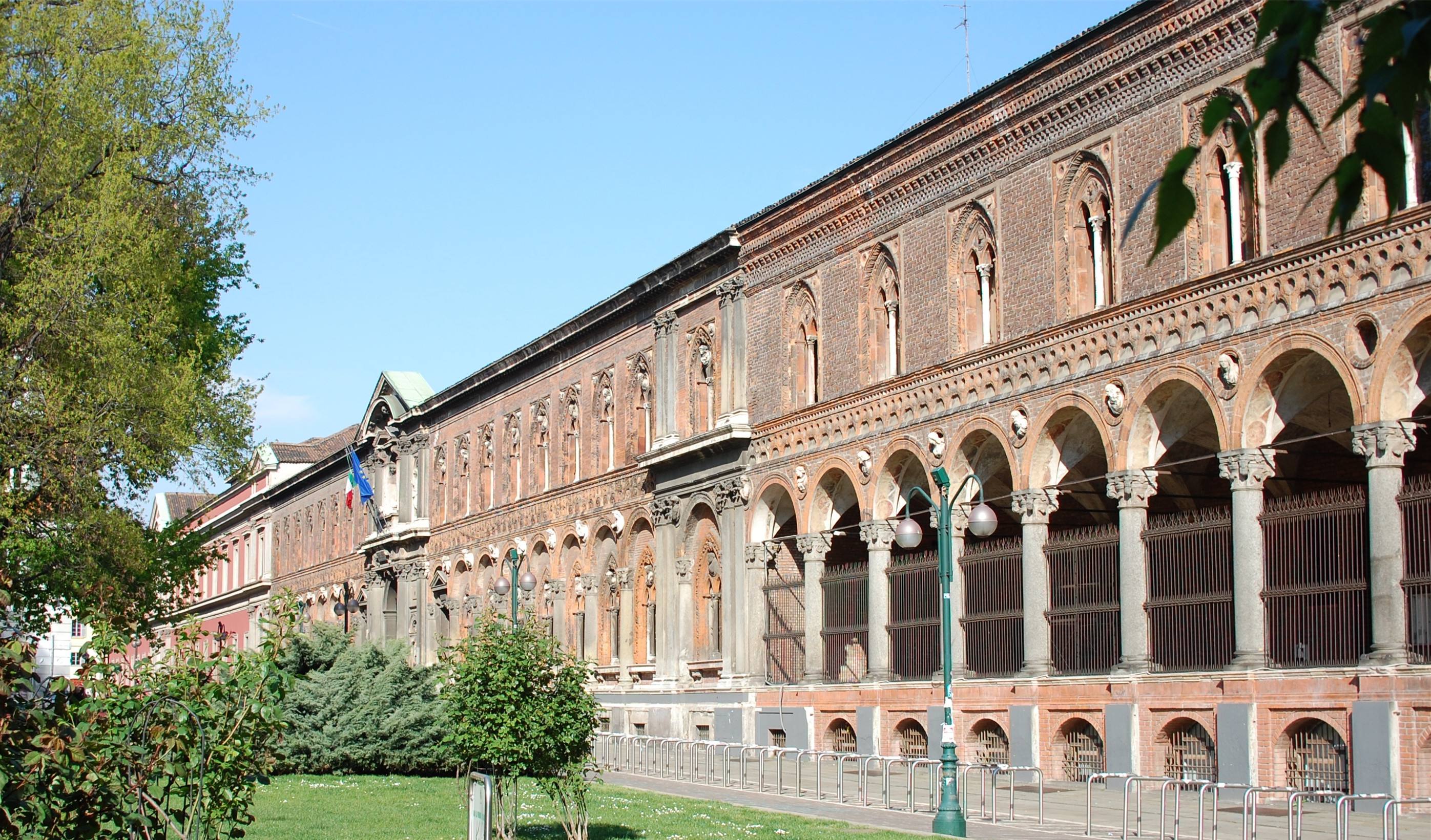 366c3dbbc4ce2938ca51802bbfc4fdf3.jpg r4.jpg