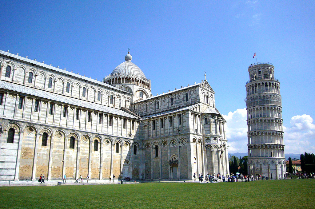 0c0bf21f357c8282e85f6818e4d36dd7.jpg Pisa_Cathedral_Italy.jpg