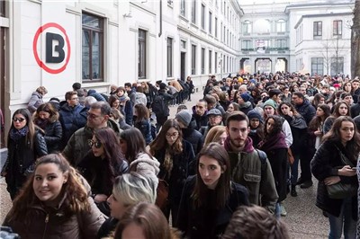 8dba3bd18182ea7ded15a654e545bb5a.jpg q2.jpg