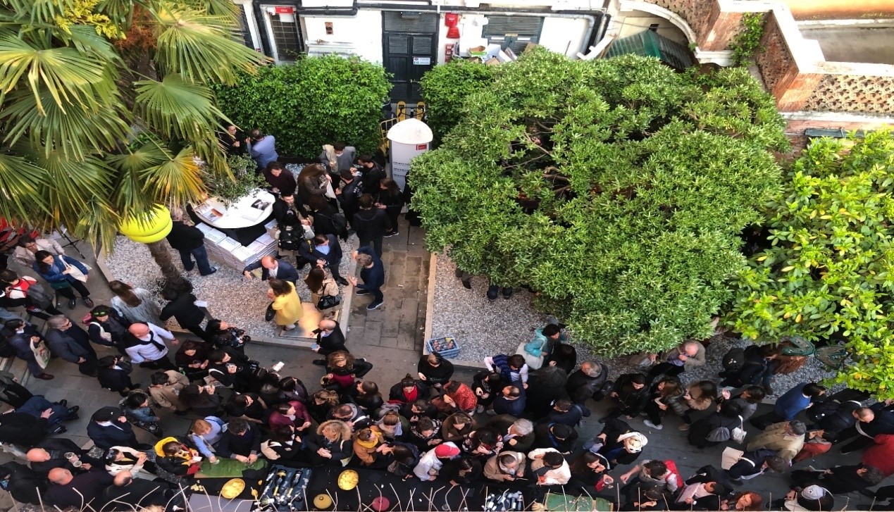 c6040a8124b289eee29a13e8514b54bc.jpg c6040a8124b289eee29a13e8514b54bc.jpg