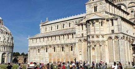 柏麗慕達-學院簡介-專業(yè)設置