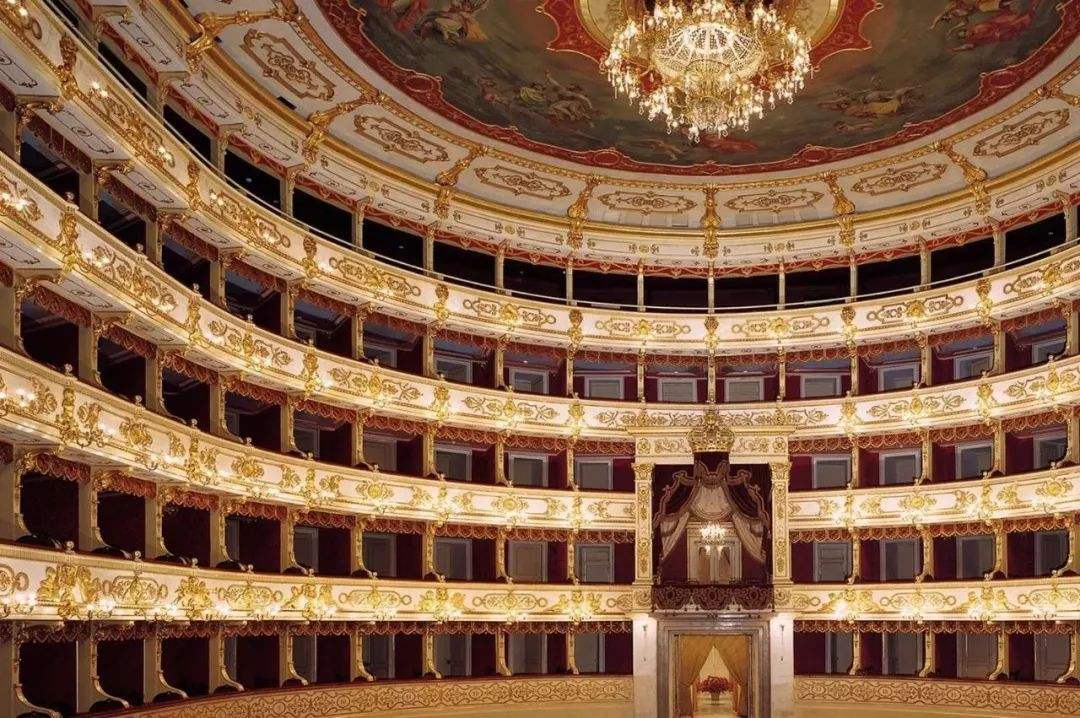 f676b0a54aaafc11eaf1dc31bcad798d.jpg f676b0a54aaafc11eaf1dc31bcad798d.jpg