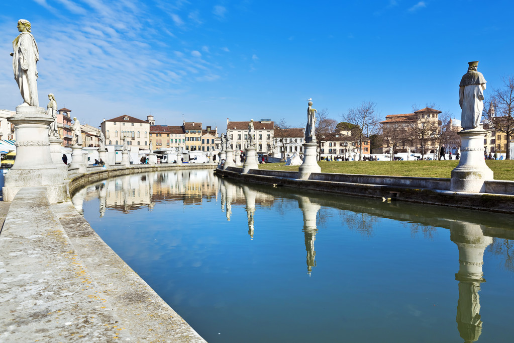 2096d683083b4750f9ec26890561bf29.jpg 11111111111111111111111111111.jpg