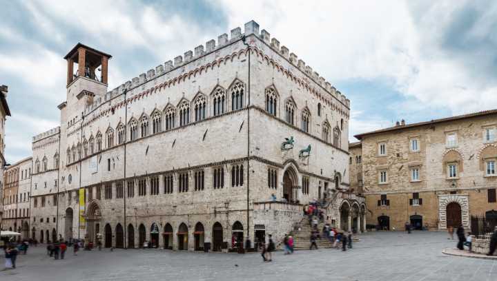 bbb0d7eb41999cb36ae6bd0bd663634f.jpg 33333.jpg