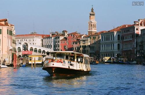 f4e2fe608dfce86ed88ff7d1519d0648.jpg 44444.jpg