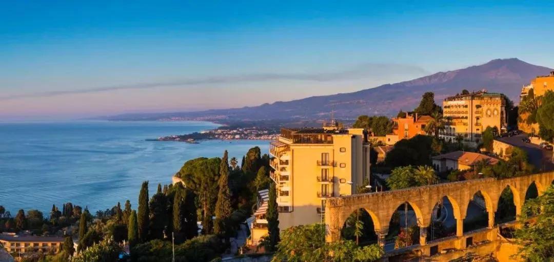 f9af14db76769be4f87da28b6ca5fdc3.jpg 3333.jpg