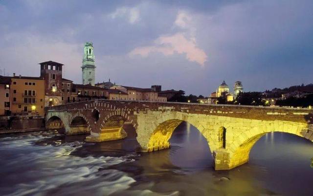 6d2044a838242db9e01b62656a8ee856.jpg 5555.jpg