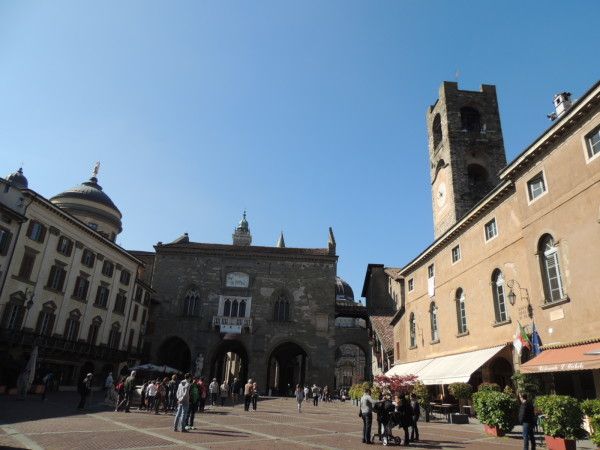 83f5c6e7b9b0a948a7c9f4df3e37e141.jpg 2222.jpg