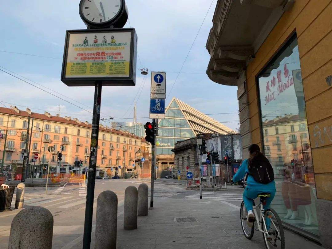 aa080077875386dbf9d814e31c8c840a.jpg 22222.jpg