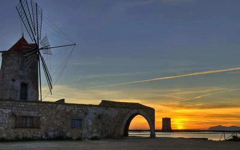 3d7c411db2aecaf2145289d4d250199f.png 3333333.png