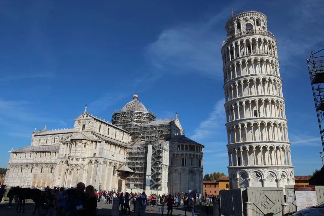 08a241268eb098f158b12d24d8161b56.jpg 333333.jpg