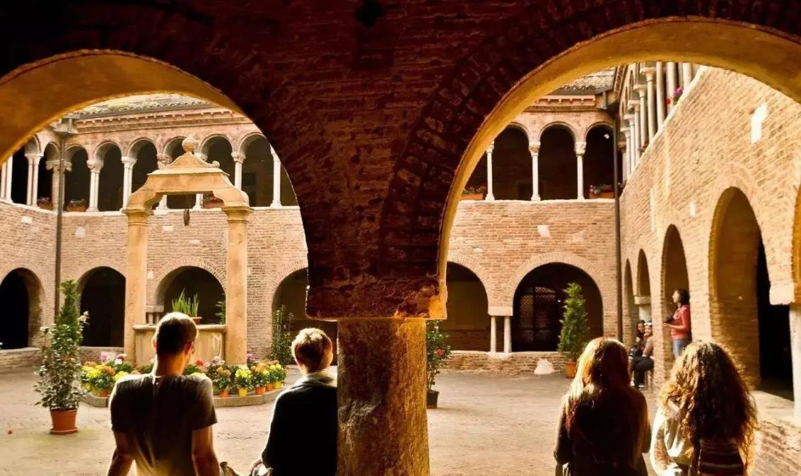 a2f20d3e4f9b1d5998cc1b025fa0d6e9.jpg 111111.jpg