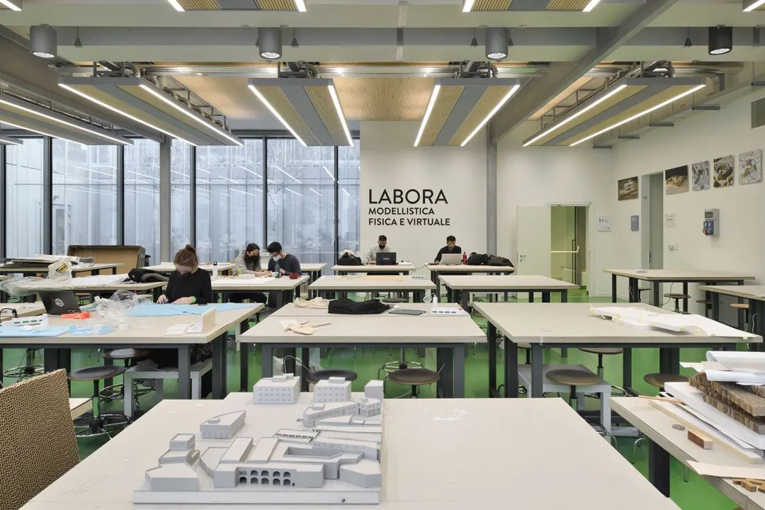 ab9905e6ea5caedb67293ef1942cafde.png 2222222.png