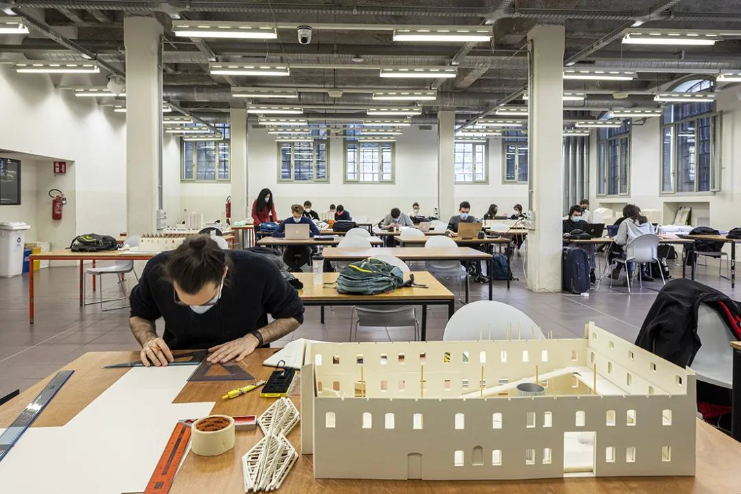 06a0966ee5dacf0fa2a0289b90774288.png 11111111.png